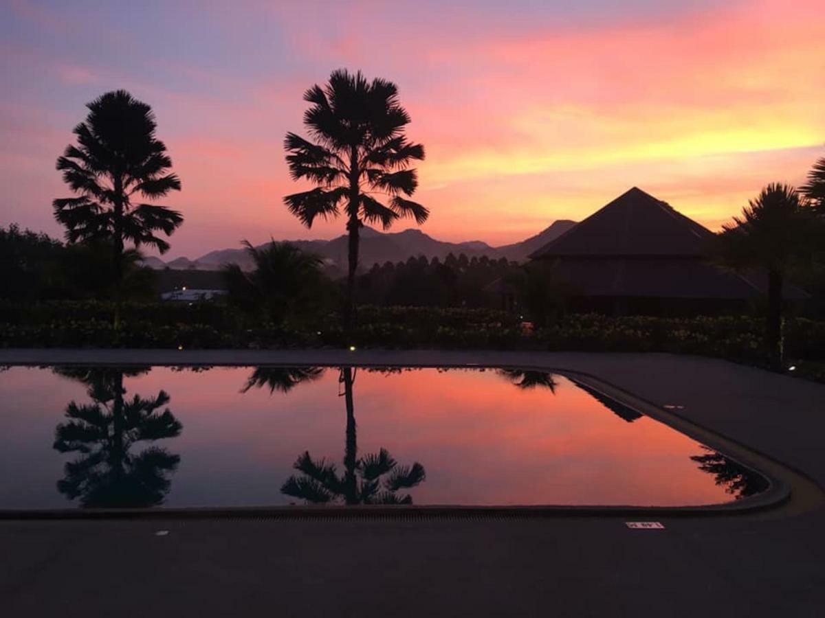 Takhun Mountain View Bed & Breakfast บ้านตาขุน ภายนอก รูปภาพ