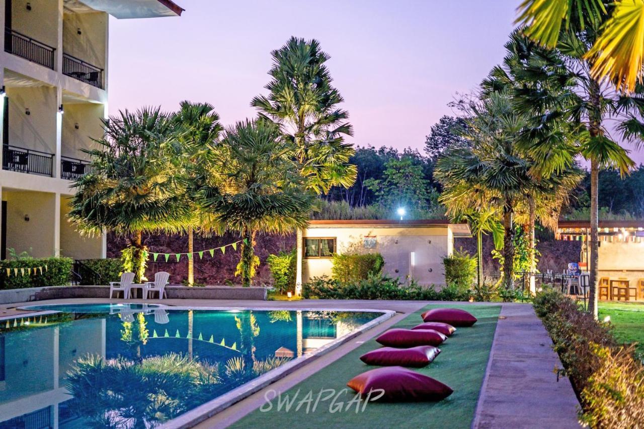 Takhun Mountain View Bed & Breakfast บ้านตาขุน ภายนอก รูปภาพ